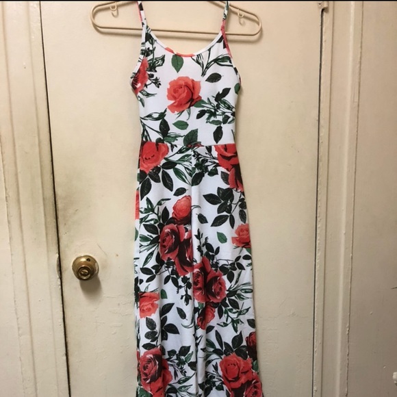 Other - NEW Petite Floral Jumpsuit